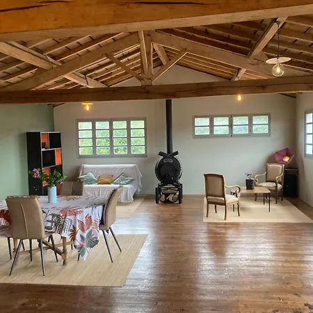 Apartament Loft Spacieux Saint-Gervais (Vendee)